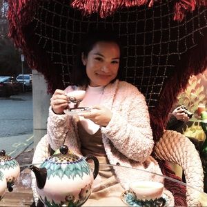 Meet your Posher, Shay